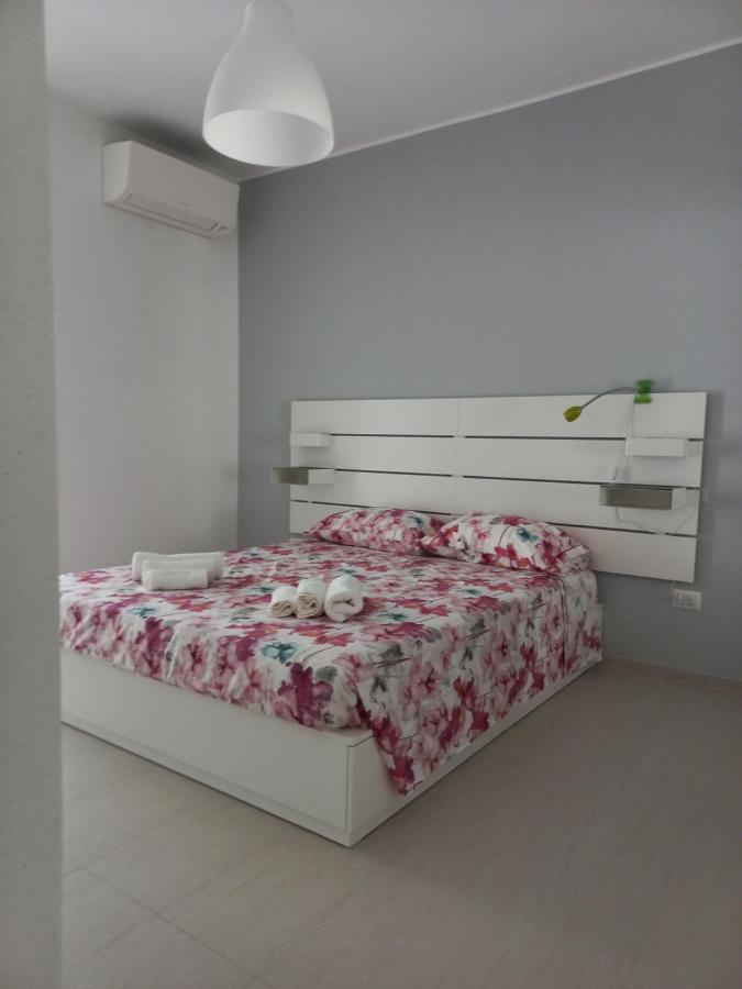 Laguna House Apartment *